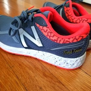 W1980 (or 980) New Balance Fresh Foam Running Shoes Size 9.5B